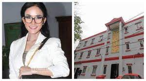 Cynthiara alona dan lutfi agizal dipersatukan lewat program tv pencarian jodoh take me out pada tahun 2014. Mgofeacbat Ijm