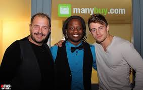 Kollegen und freunde trauern um willi herren. Willi Herren 39 Bald Tv Moderator Kolsche Jung Besuchte Mola Adebisi 41 Beim Online Shopping Portal Manybuy Com News On Tour De