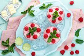 himbeer mousse sommerlich lecker und ganz einfach emmikochteinfach recept frambozenmousse nagerecht
