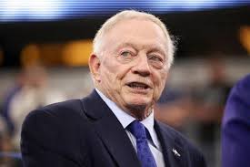 Cowboys owner Jerry Jones revealed that he fought Stage 4 melanoma for a  decade after being diagnosed in 2010. 😮