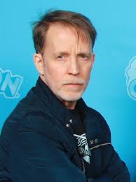 File:James Arnold Taylor Photo Op GalaxyCon Richmond 2024.jpg