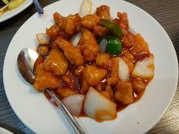 I luv sweet and sour chicken, but have never made it. Sweet And Sour Chicken Cantonese Style Picture Of China Lodge Kidderminster Tripadvisor