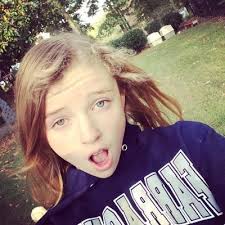 Elle Jackson (@elle_jackson12)