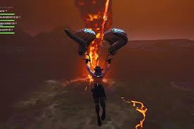 Turns out that dusty depots is destroyed by the comet instead of tilted towers. Der Fortnite Vulkan Ist Ausgebrochen Und Hat Tilted Towers Zerstort Spielinformationen