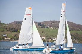 Voile Solidaire Ra C Unir A C Tudiants Et Enfants Handicapa C S Voile Nautique Bateaux