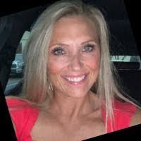 Brandi Roper's Instagram, Twitter & Facebook