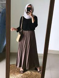 Baños de agua santa iglesia : 10 Ide Mix Match Rok Plisket Cocok Buat Hijab Dan Non Hijab Dailysia