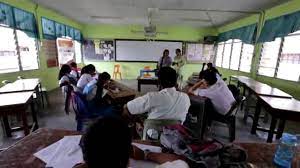 In the space of a week, smk puchong experie. Classroom Makeover At Smk Puchong Batu 14 Youtube