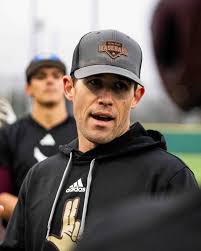 Happy Birthday to assistant coach Danny-David Linahan!