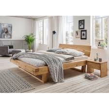 Betten aus massivholz hochwertige, unbehandelte massivhölzer handwerklich und solide verarbeitet. Ein Lazy Sunday Im Massivholzbett Ackermann
