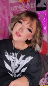 Wynter Leona (@wynterleona)