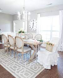 And of course, one of the defining traits of the french country style is the beautifully simple farmhouse dining tables. 37 Charming French Country Dining Rooms