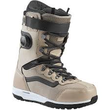 We've made a few reviews and answered a few questions to make this journey a little bit less strenuous… The 11 Best Snowboard Boots Of 2021