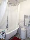 free standing shower curtain rod