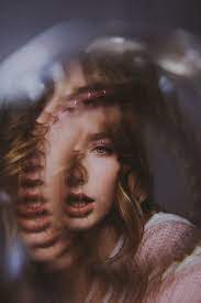 Euphoria Inspired Studio Shoot With Fractal Filters Blur Photography Self Portrait Photography Portrait Photoshoot