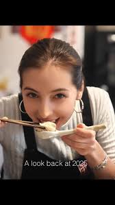 I visited to China and met my cooking teacher in last christmas. I took her  class in 2018, now her class is still going