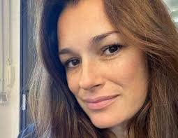 Alena seredova parla di intimo, seduzione e femminilità. Alena Seredova Mamma Felice Grazie Di Sistere