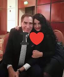Cantareata a venit la invitatia lui maruta, si a povestit despre viata alaturi de petre roman si de fiul lor, petrus. Cum ArÄƒta Silvia SoÅ£ia Lui Petre Roman In 1992 La Prima ApariÅ£ie Tv Wowbiz