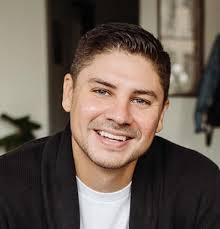 Money, You Can Hack It: 101 Creative Ways To Increase Your Net Worth, Grow  Your Wealth, and Have Fun Along The Way: Calkins, Frankie: 9781735299327:  Amazon.com: Books