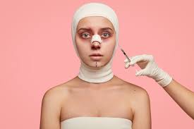 من الهند القديمة إلى عيادات سيلكور: كيف بدأت قصّة عمليات التجميل؟