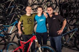 The incredible macky gee will headline our first friday in july! Macky Franklin Syd Schulz Sign With Jamis Bicycles Enduro Mountainbike Magazine