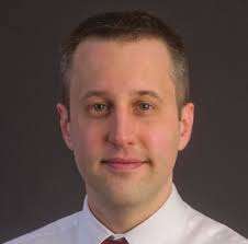 UNIVERSITY TheMAgAzINEof