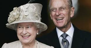 Erzsébet királynő férje, de brit médiaértesülések szerint jól van és van esély arra, hogy részt vehet a. Hosszu Ido Utan A Kamerak Ele Lepett A 99 Eves Fulop Herceg