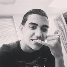 DEVON DELGADO (@BIGGUCCIGWAPO)