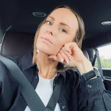 Amanda Weil (amandaweil)