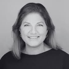 Julie Devito's Instagram, Twitter & Facebook