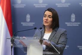 A nemzeti kormány tíz éve a családok támogatását tekinti egyik legfőbb céljának, mert a családokat a nemzet alapkövének tekintik. Novak Strong Family Basis For Strong Europe Hungary Today