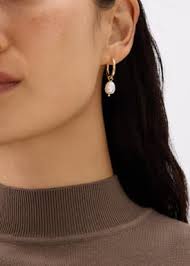 Judith Crystal Drop Earrings