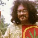 Dennis Thompson, baterista de MC5 y último miembro emblemático de la banda,  muere a los 75 años — Futuro Chile