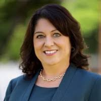 Rachel Beal's Instagram, Twitter & Facebook