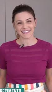 Sabe aquela receita coringa que serve para quase tudo?, Tá aí ela... Na  Cozinha da Cassi de hoje, você vai aprender esse Caldo Básico mega  delicioso! 😋, Ingredientes:, • 2 cebolas médias , • 1 alho ...