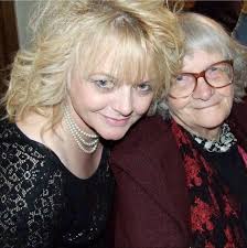 Looking for everyone to come together We need loads of our flags put up,  please comment if you got some flags or want to help decorate our amazing  town. Meeting Saturday evening