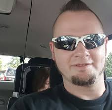 How to lower RC drift car without hitting the motor?