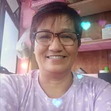 🥰 One potted blackberry bush, bursting with daily fresh fruit, turns our  front-lawn organic garden into a sweet paradise—endless harvests perfect  for snacking and whipping up homemade blackberry jam! Sugar-free blackberry  jam.