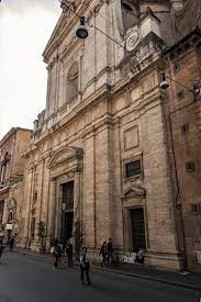 Era questo il nome attribuito nei secoli di mezzo ai ruderi del celebre mausoleo di augusto presso al quale il card. Roma Nonpertutti Com Storage Images Articles 14