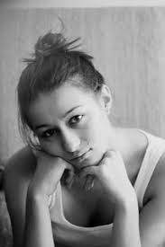 Bethany Knapp's Instagram, Twitter & Facebook