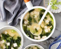 Miso Soup Recipe Love And Lemons Recipe In 2021 Soup Recipes Miso Soup Miso Soup Recipe