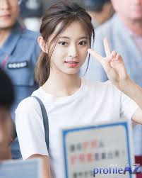 Tzuyu being cute for 6 minutes straight. Tzuyu Twice Profile Photos Fact Bio And More Biotist
