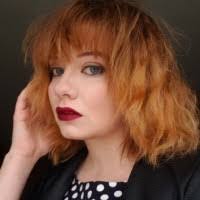 Kelly Batchelor's Instagram, Twitter & Facebook