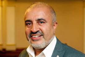 M&S pulling out of Huddersfield is a 'disgusting disgrace'