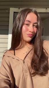 Kiara Chapman's Instagram, Twitter & Facebook