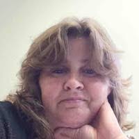 Penny Lowe's Instagram, Twitter & Facebook