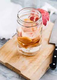 I am not an expert at kitchen cleaning, nor is my kitchen perfectly sparkling clean at every moment. 5 Diy Solutions For Cleaning Countertops Hello Nest