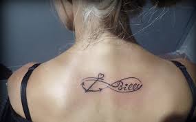 Για το ατύχημα που είχε πριν από κάποια χρόνια και που παρά λίγο να του στοιχίσει την ζωή, μίλησε ο γνωστός τραγουδιστής ηλίας βρεττός στον γρηγόρη αρναούτογλου και την εκπομπή the 2night show. Survivor H Elenh Darra Ekane Tatoyaz Me To Onoma Toy For Women Only