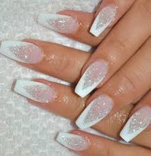 Acrylic White Glitter Nails For Christmas Party White Glitter Nails Cute Christmas Nails Christmas Nail Designs Beautiful blue and white snowflakes nail art design. pinterest