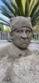 I have been practicing sand sculpture portraits recently… next step is to  find a way to monetize this random skill😂